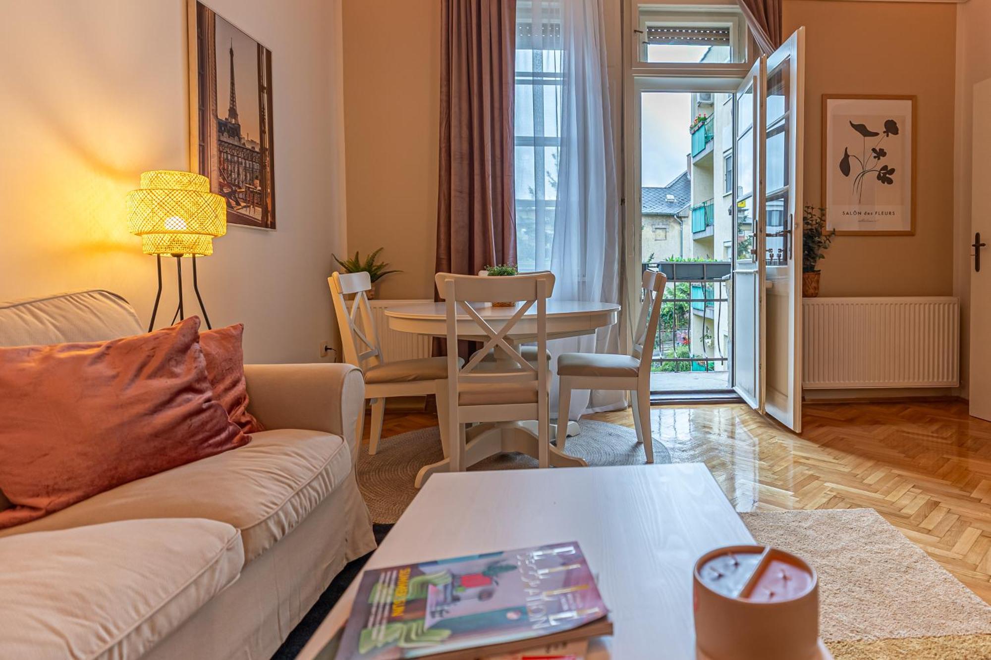 Bb Goergey Apartman I. Miskolc Ngoại thất bức ảnh
